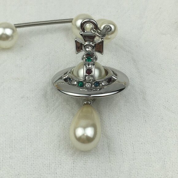 Vivienne Westwood Brooken pearl necklace Silver - Picture 6 of 9